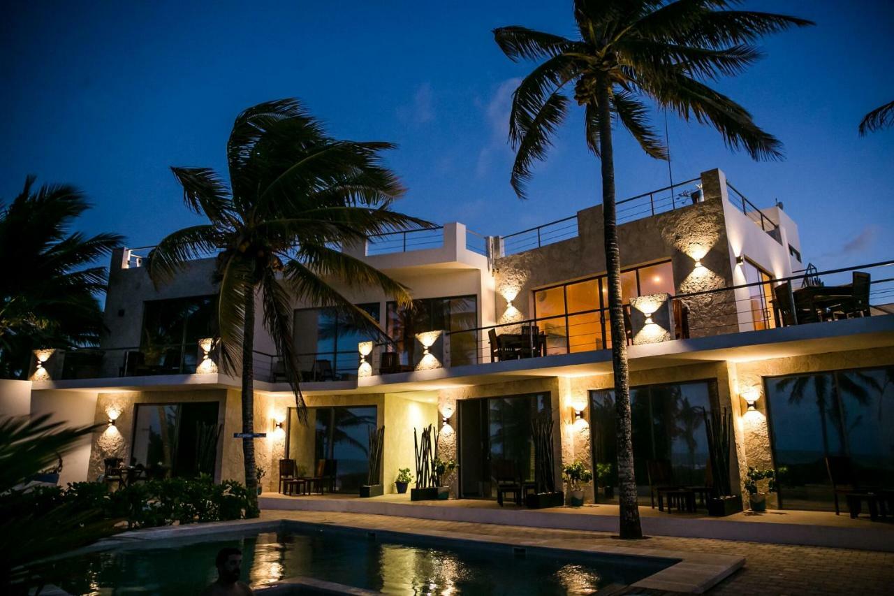 Hotel La Casa Cielo El Cuyo Exteriör bild