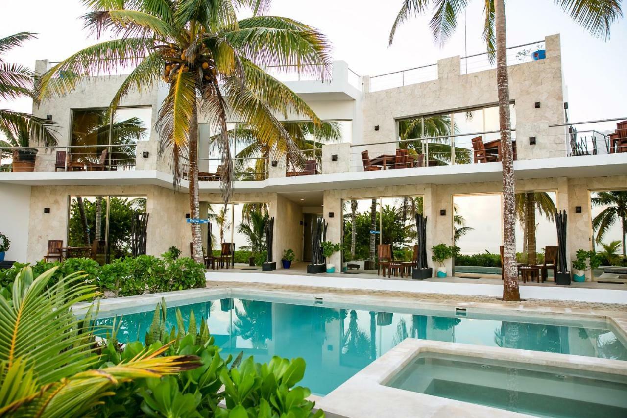 Hotel La Casa Cielo El Cuyo Exteriör bild